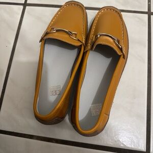 Elegant Mustard Loafers for Women